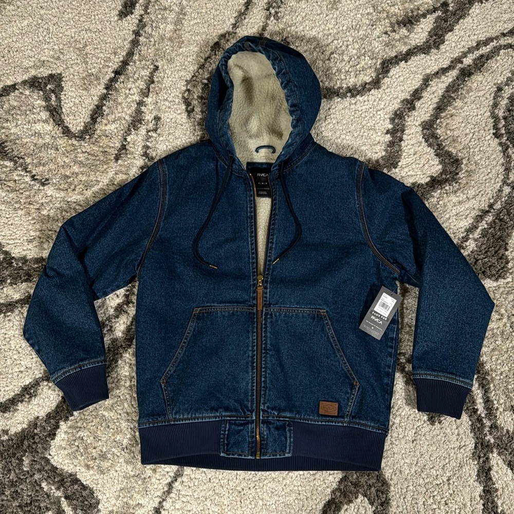 NWT RVCA chainmail hooded denim jacket Sherpa lined faux fur men’s medium